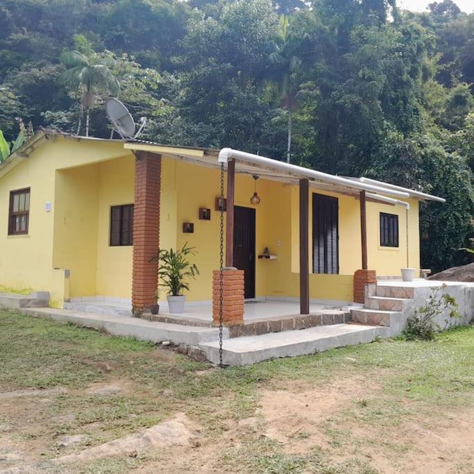 Casa Amarela Prumirim Ubatuba Εξωτερικό φωτογραφία